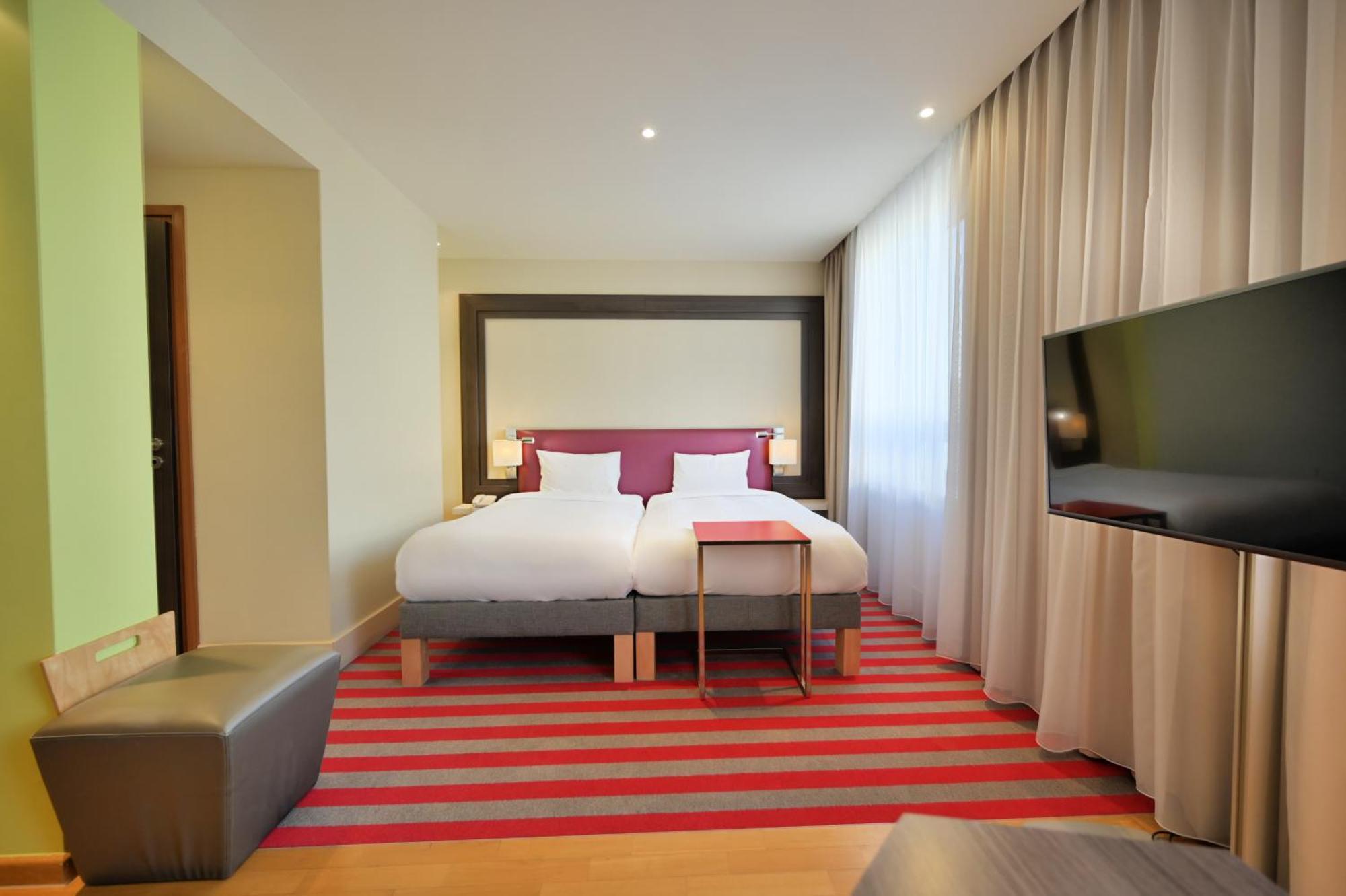 Mercure Warszawa Grand Varsóvia Exterior foto